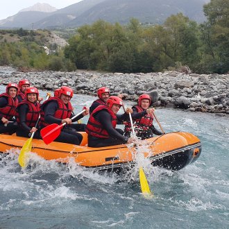 Rafting sur les rivières des Alpes du sud avec Alpes idées séjours